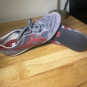 Onitsuka Tiger Unisex Ultimate 81 Shoes